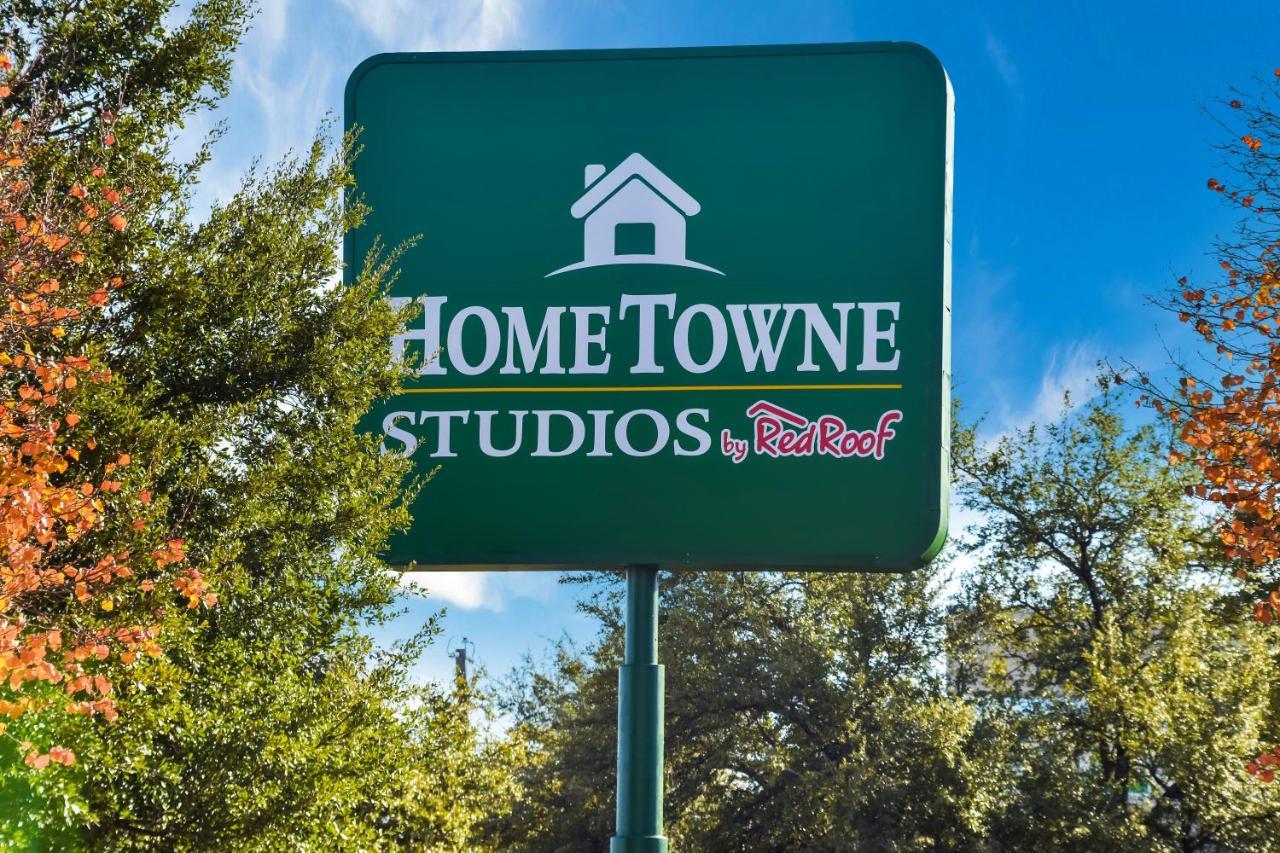 Hometowne Studios By Red Roof Dallas - North Addison - Tollway Bagian luar foto