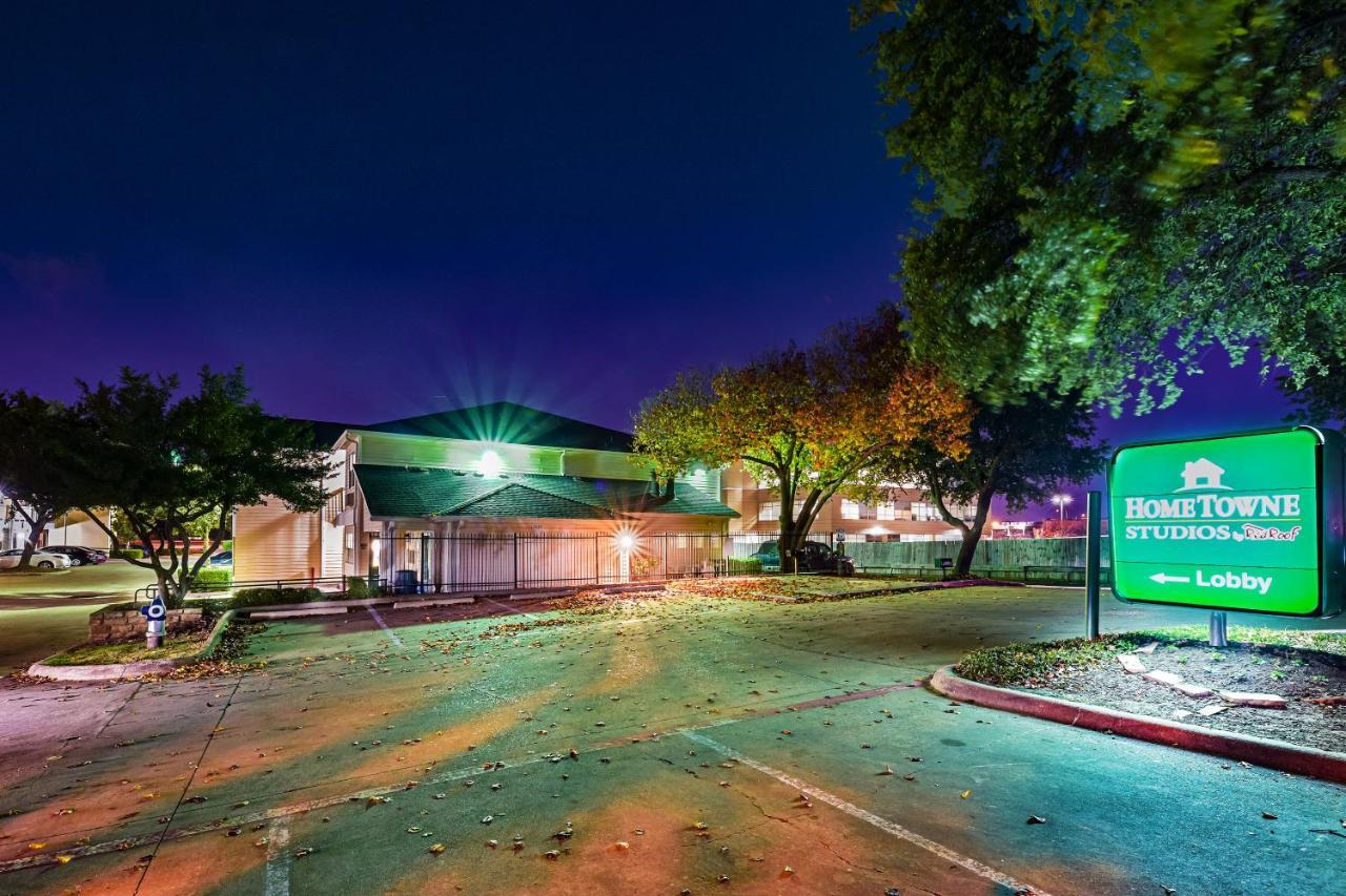 Hometowne Studios By Red Roof Dallas - North Addison - Tollway Bagian luar foto